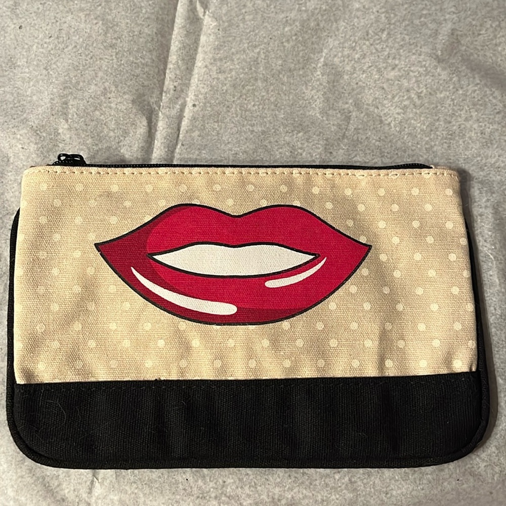 💙5/$10 Ipsy bag